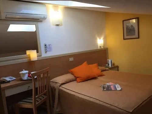Hotel Tirrenia Viareggio