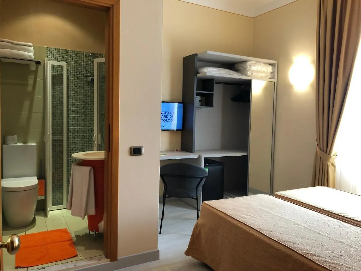 Hotel Tirrenia Viareggio 3*,  Italy